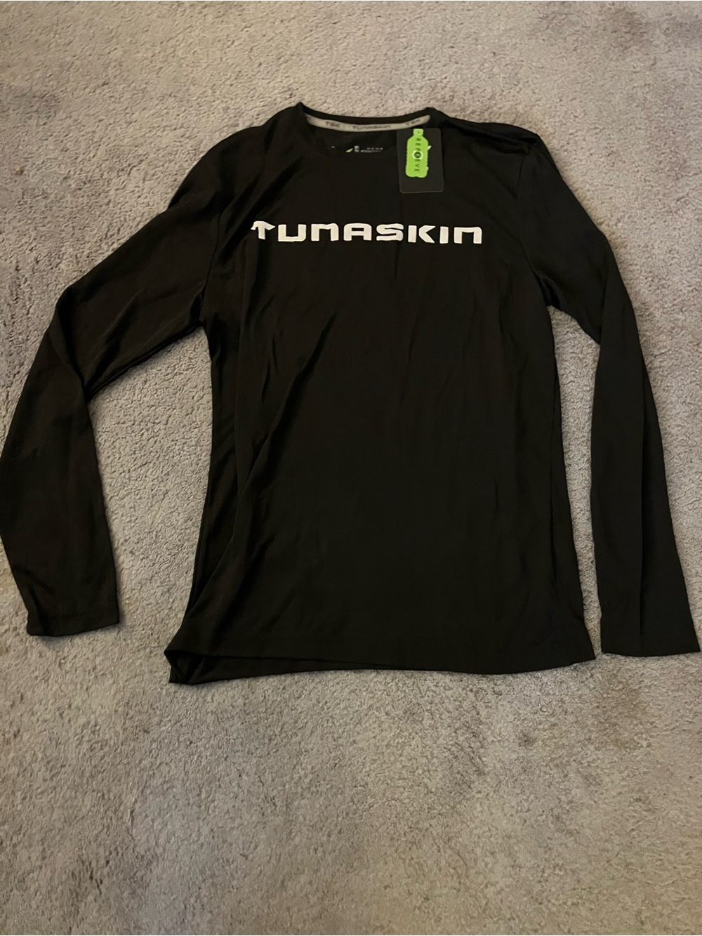 Tunaskin Men's Long Sleeve Black Performance Shirt (Size S; SPF 35)